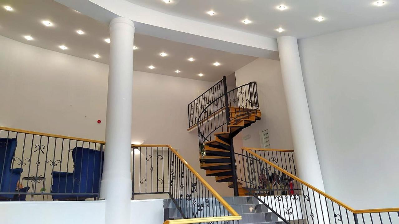 Bed and Breakfast Great Polonia Устка Екстер'єр фото