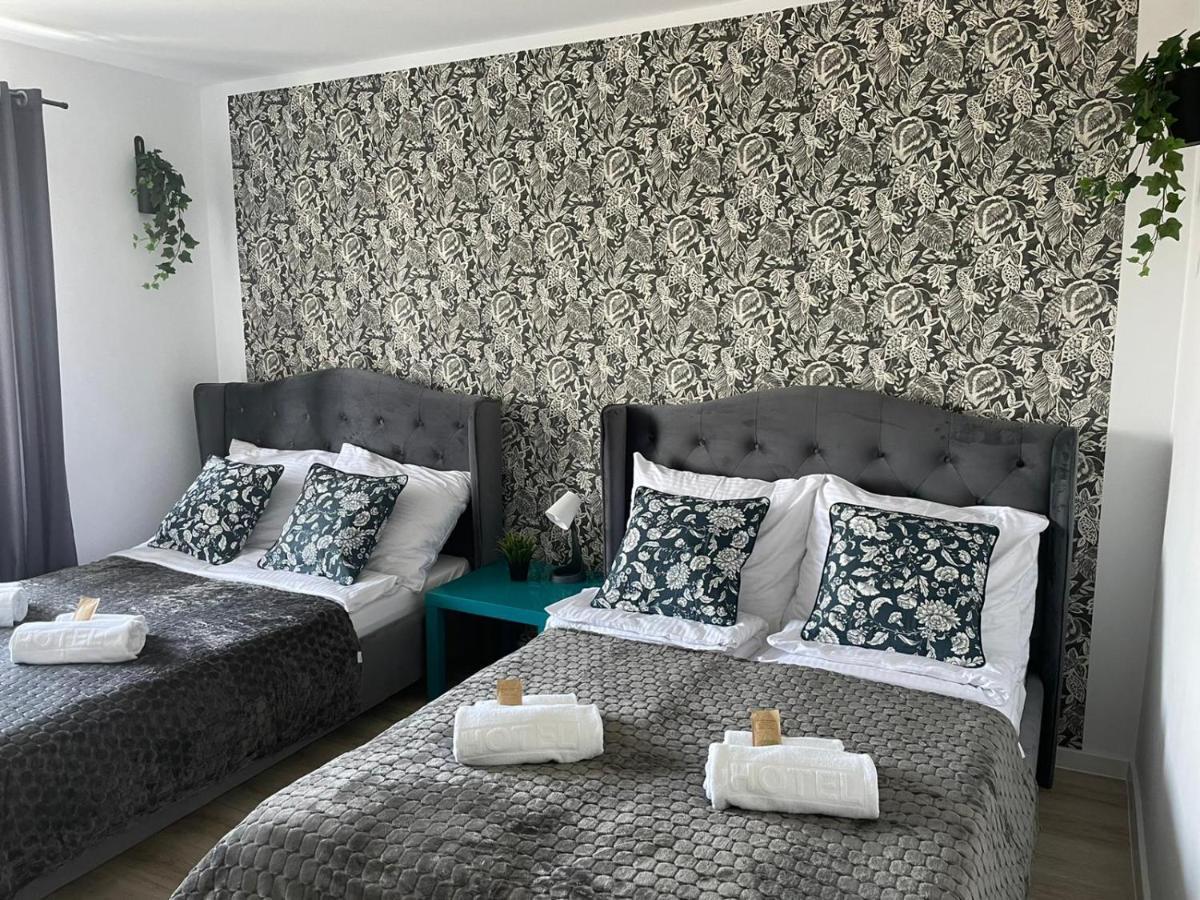Bed and Breakfast Great Polonia Устка Екстер'єр фото